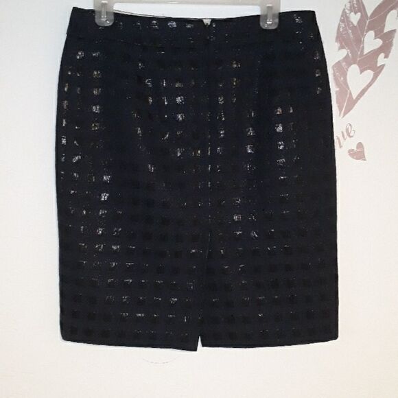 Banana Republic Black Checked Pattern pencil Skirt 8 - Picture 3 of 5